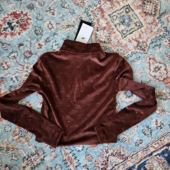 NWT ❗️ Nike Air women's veloure 1/4 zip long sleeves top bronze ( brown) size xs - Picture 3 of 9